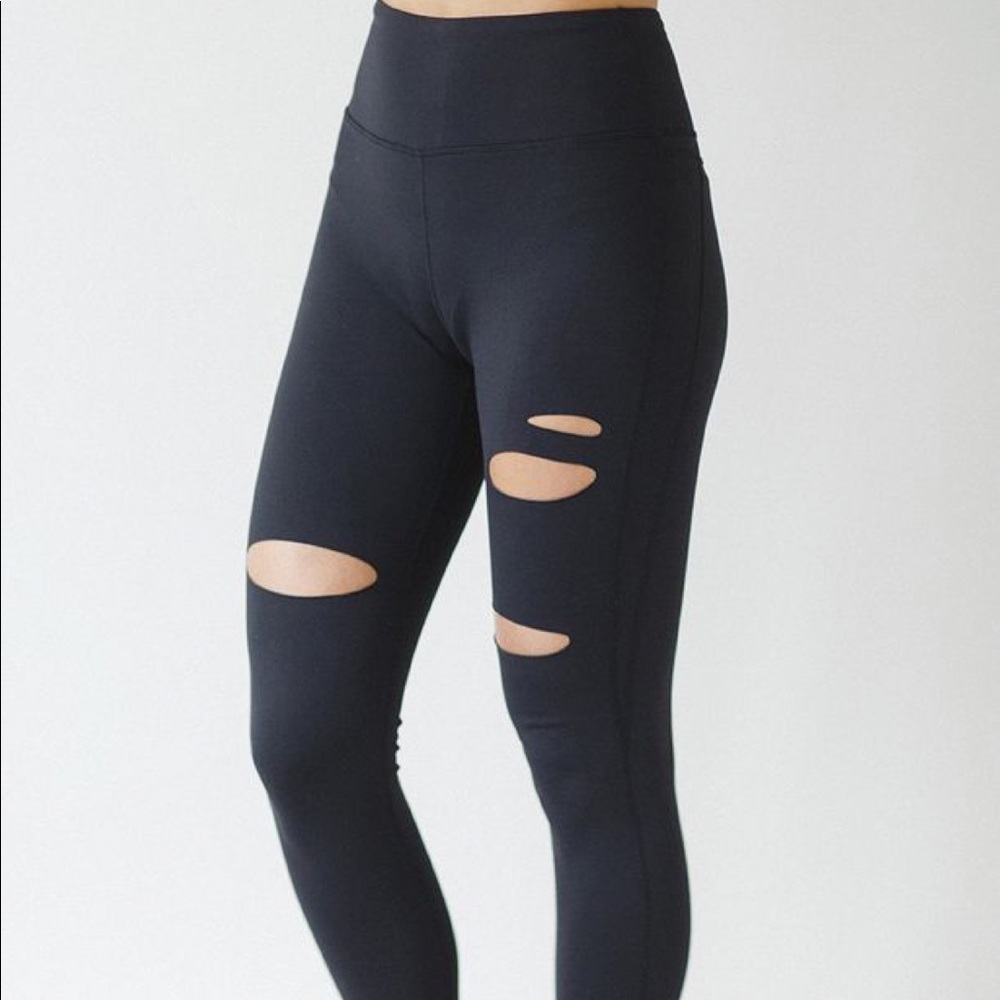 Kiragrace x Kathryn Budig yoga leggings